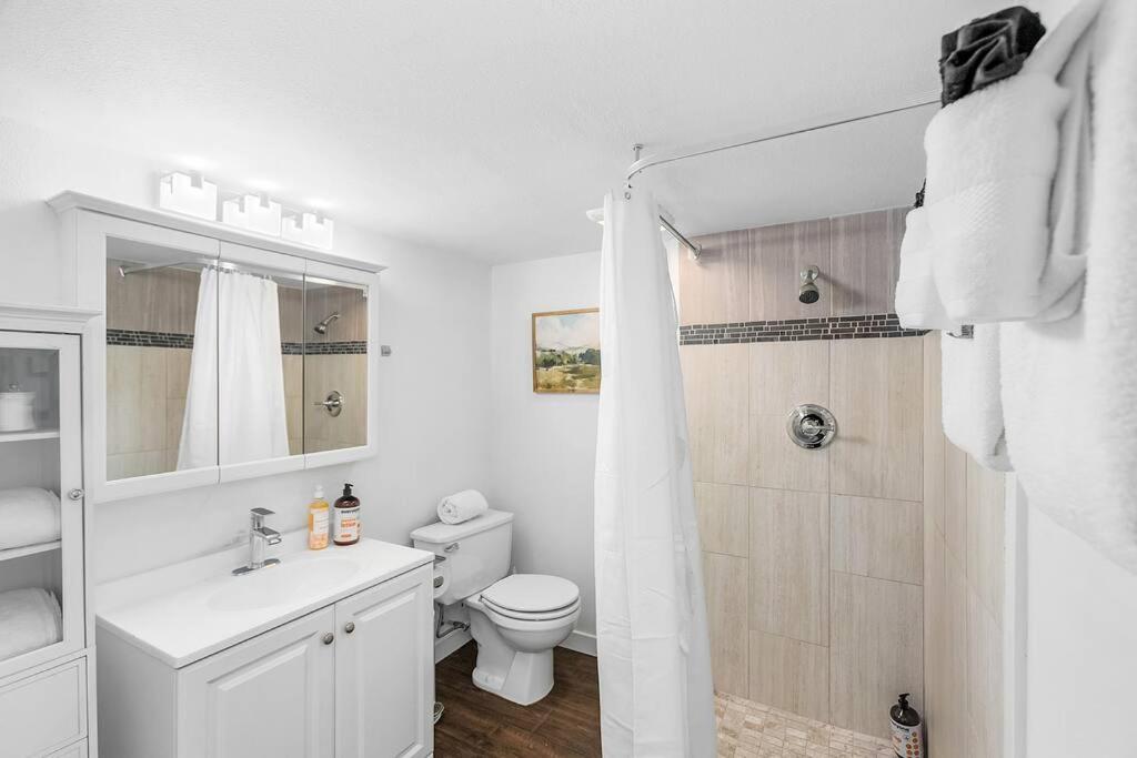 Apartamento Lilac In Law, Picturesque Lower Unit *